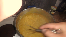 Wie macht man aus dem Kürbis-Zeugs eine Super Suppe ?
