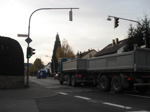 Auflistung der LKWs in der Rümelinstraße in Nürtingen