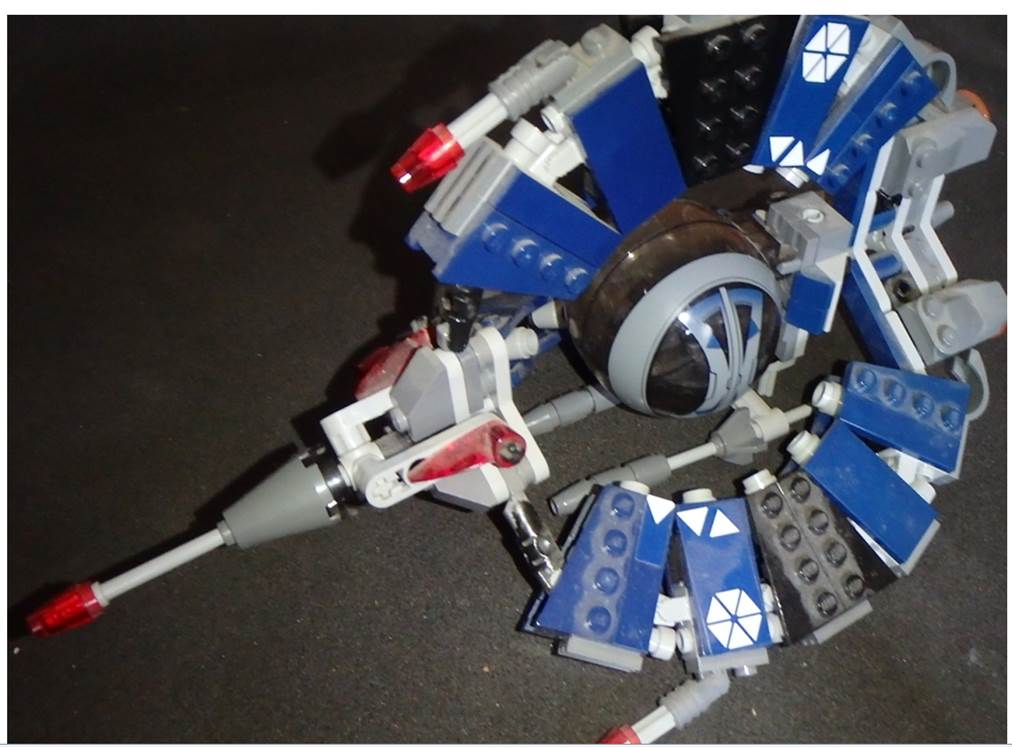LEGO Star Wars 8086 - Droid Tri-Fighter