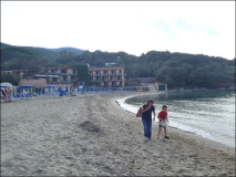 Urlaub auf Elba : 1 Anreise Elba, Strand erster Check