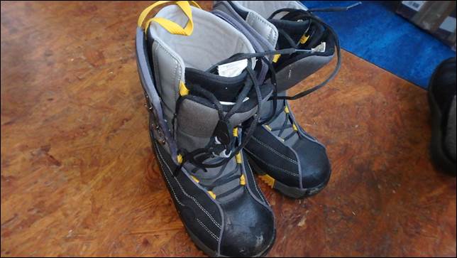 Quechua Snowboard Boots Gr 41 oder 7,5