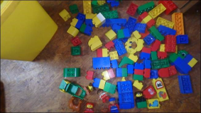Große Lego Duplo Box mit  110  Bausteinen inklusive Spielfiguren und Sonderbausteinen