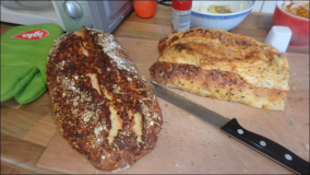 Brot Experimente: Brot mit Bärlauch Mantel
