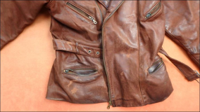 Verkauft: Verkaufe Echte Lederjacke mit langem Reißverschluss, Größe L-XL
